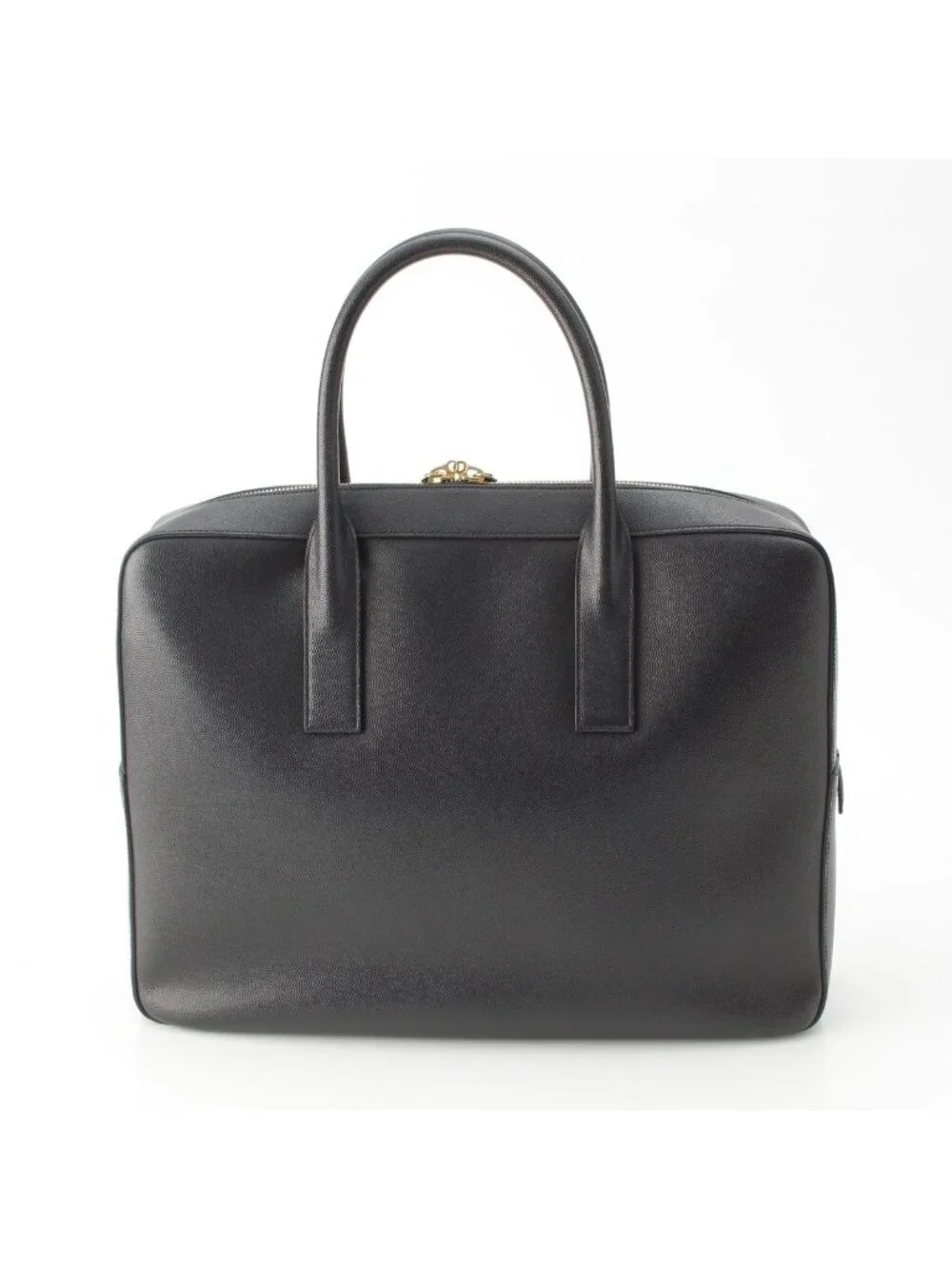 Yves Saint Laurent item status